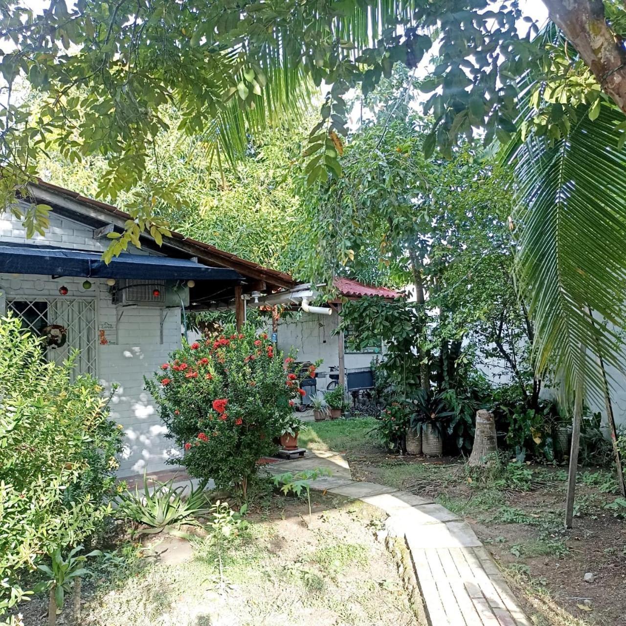 Hostal Corales Tolú Екстериор снимка