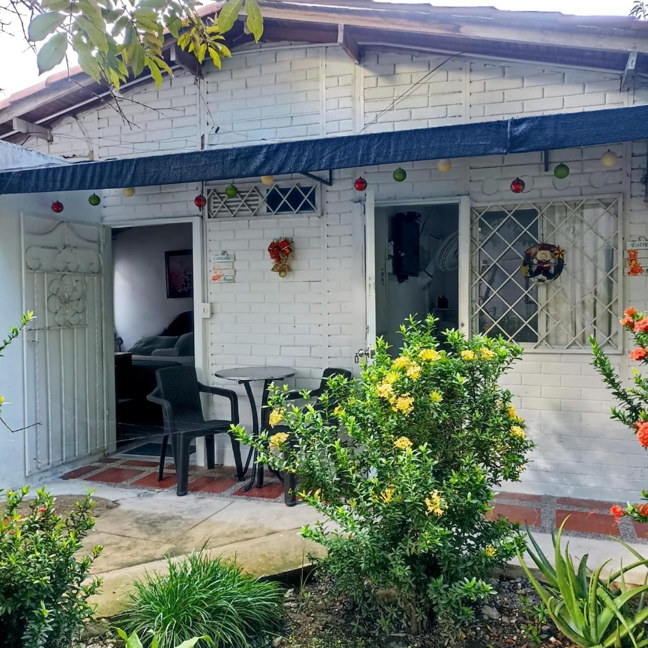 Hostal Corales Tolú Екстериор снимка